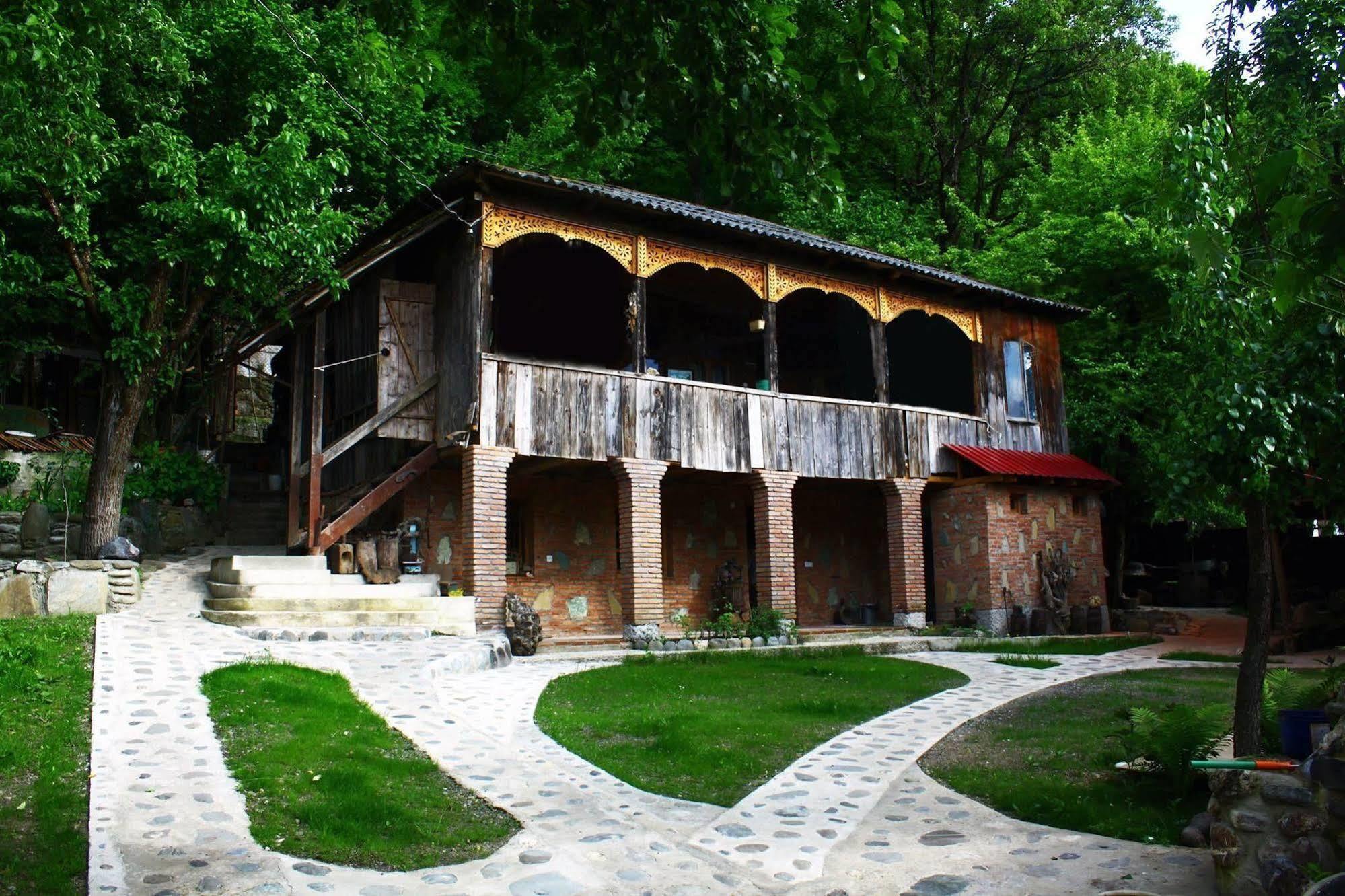 Guest House Gallery Oni ภายนอก รูปภาพ