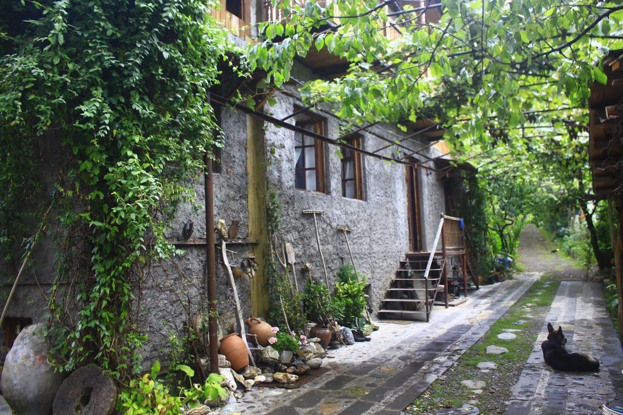 Guest House Gallery Oni ภายนอก รูปภาพ