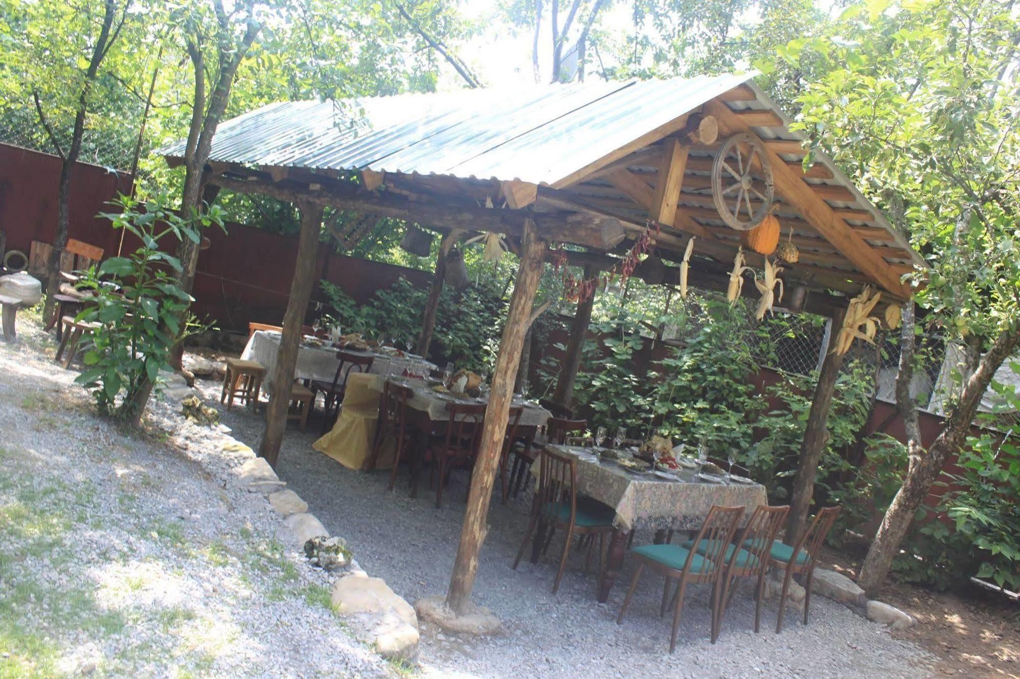 Guest House Gallery Oni ภายนอก รูปภาพ