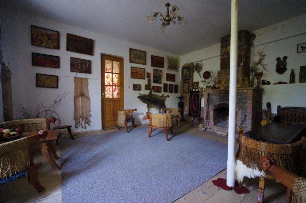 Guest House Gallery Oni ภายนอก รูปภาพ